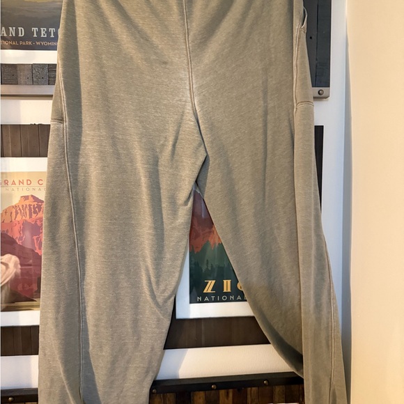 Free People tan lounge Pants - Picture 9 of 12